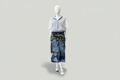 3/4s Camo Denim Detail Short / Random Selection